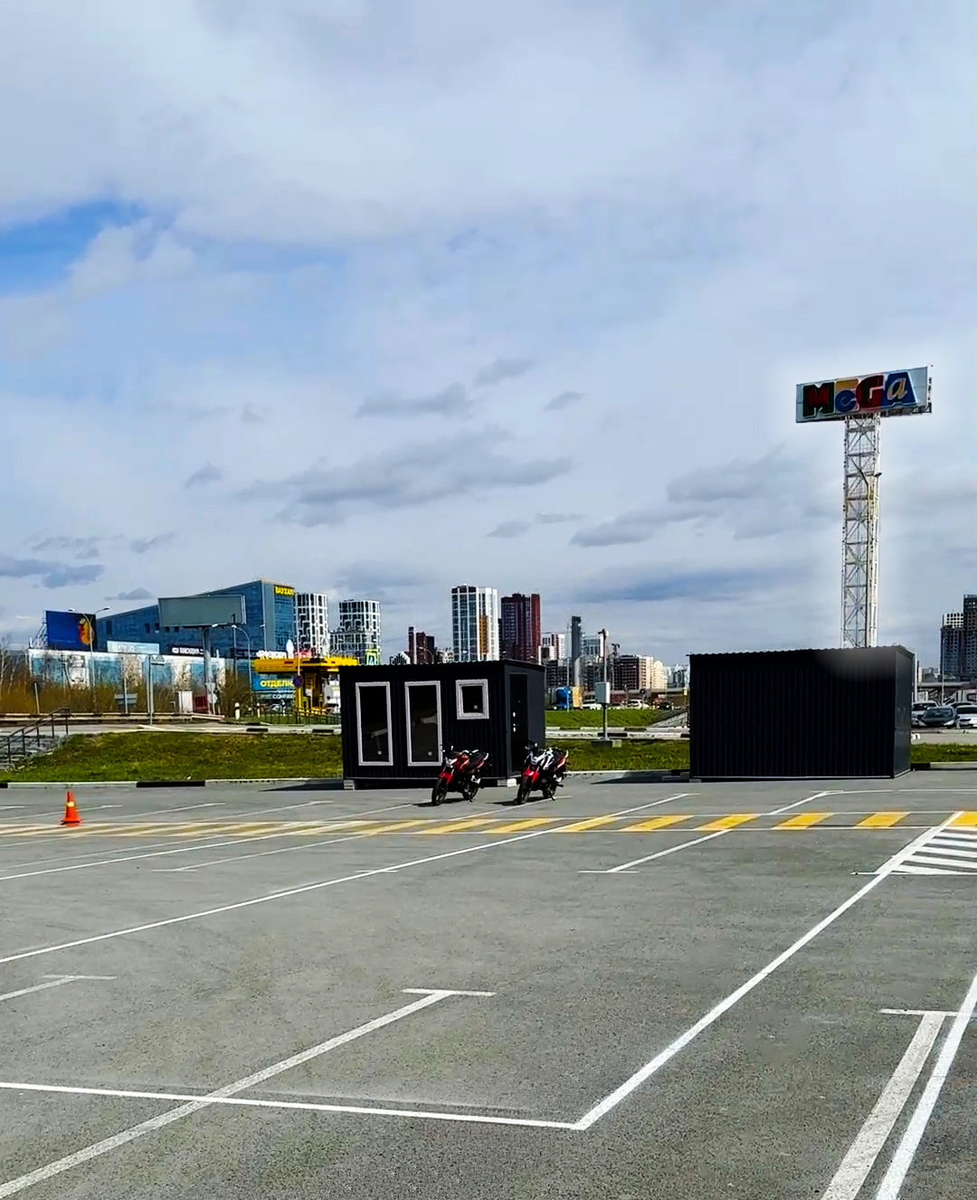 Категория А в ТРЦ МЕГА